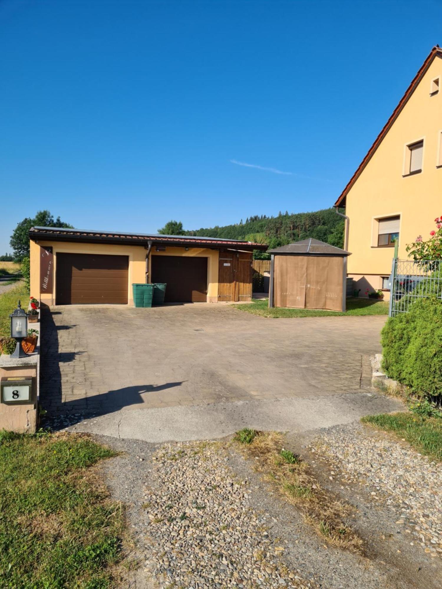 Ferienwohnung Edda Ebensfeld エクステリア 写真
