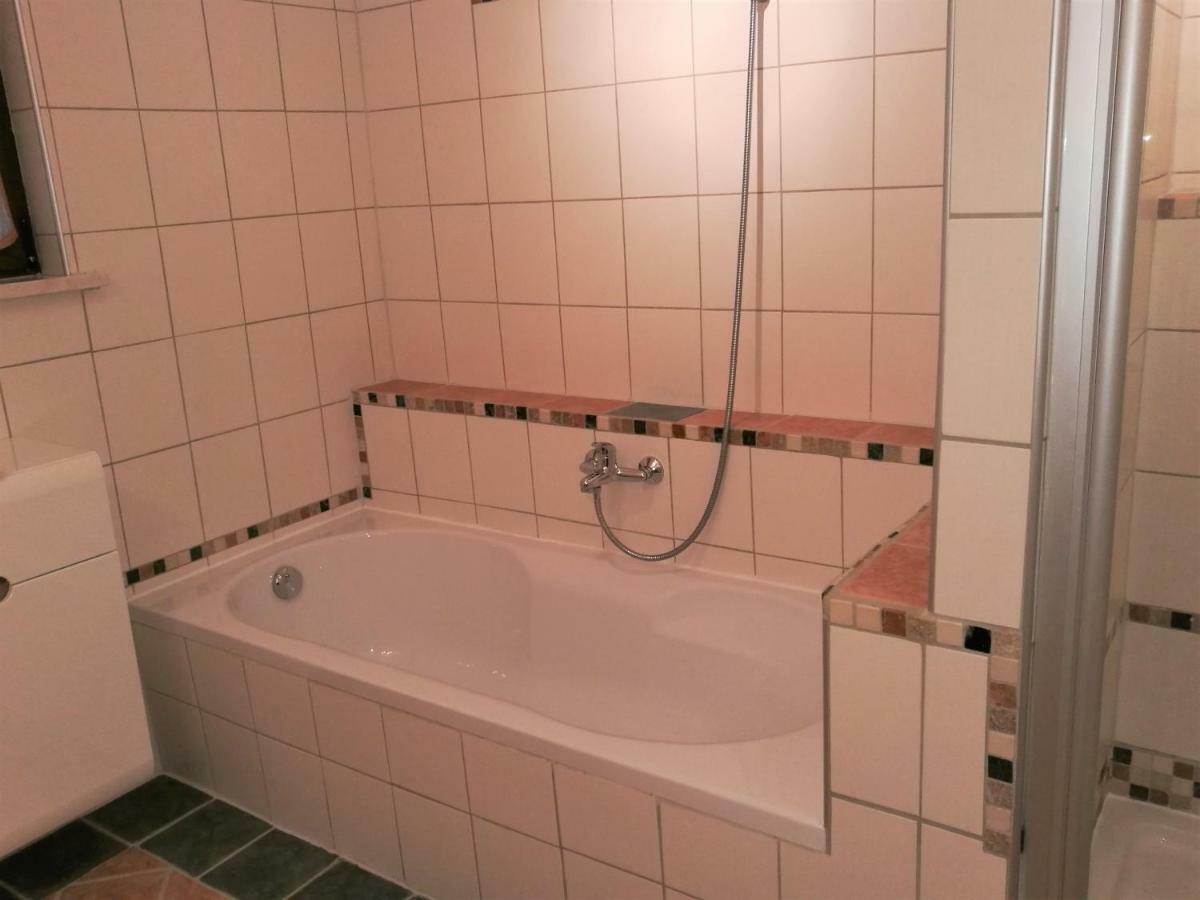 Ferienwohnung Edda Ebensfeld エクステリア 写真